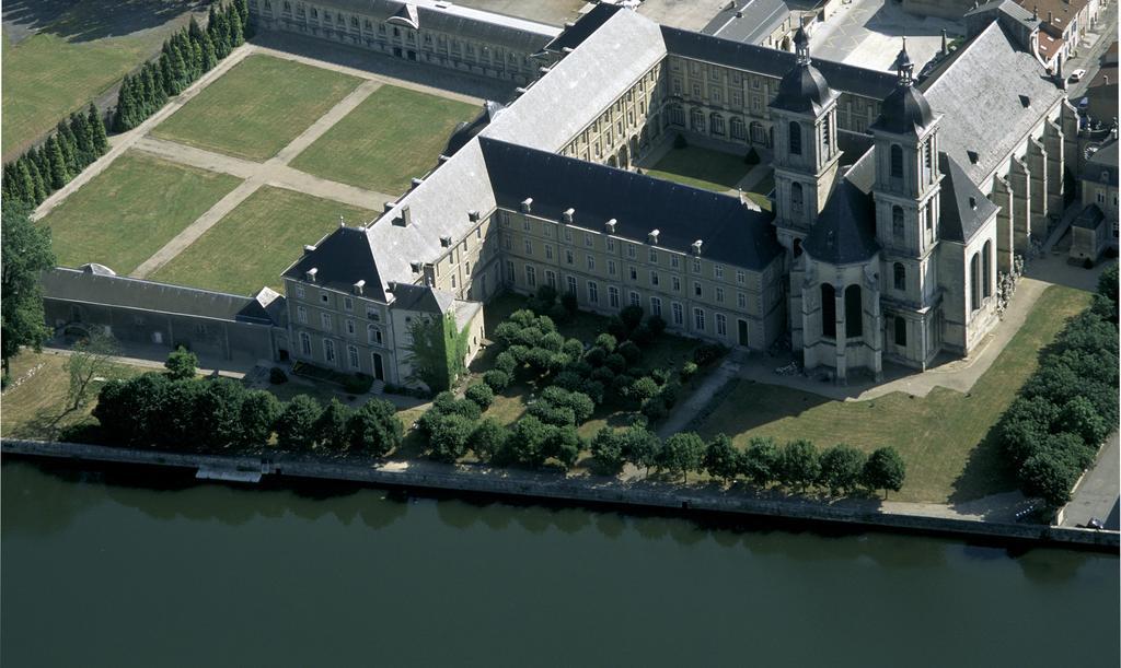 Hôtel de l'Abbaye des Prémontrés Pont-à-Mousson Esterno foto